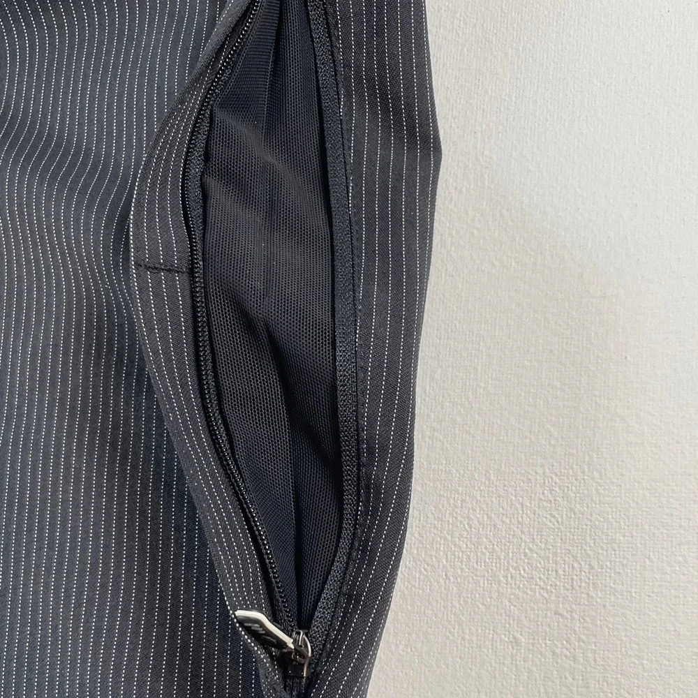 Lululemon Pinstripe Classic Fit Trousers Wet Dry Warm Men's Pants 36